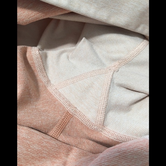 8.Outdoor Voices® 3/4 Warmup Leggings - Picture 7 of 8